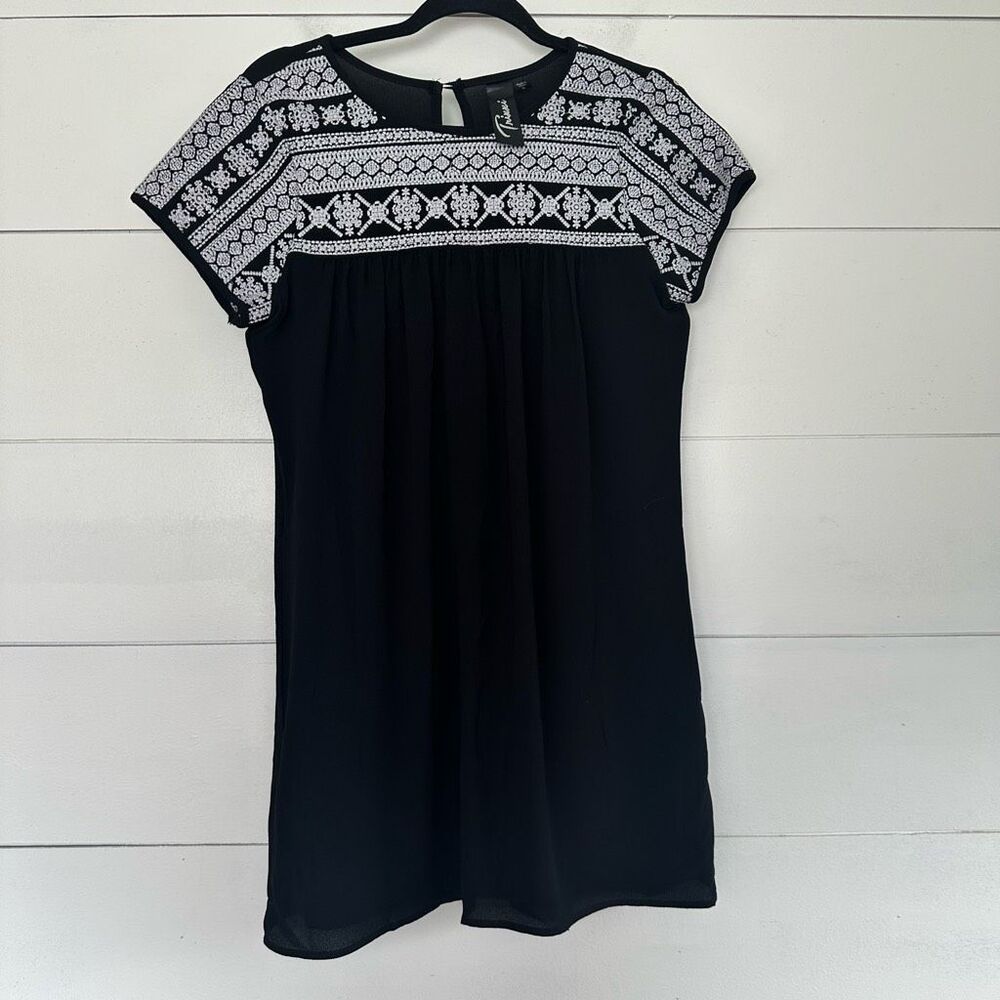 Trixxi Women’s Small Black Patterned Mini Dress